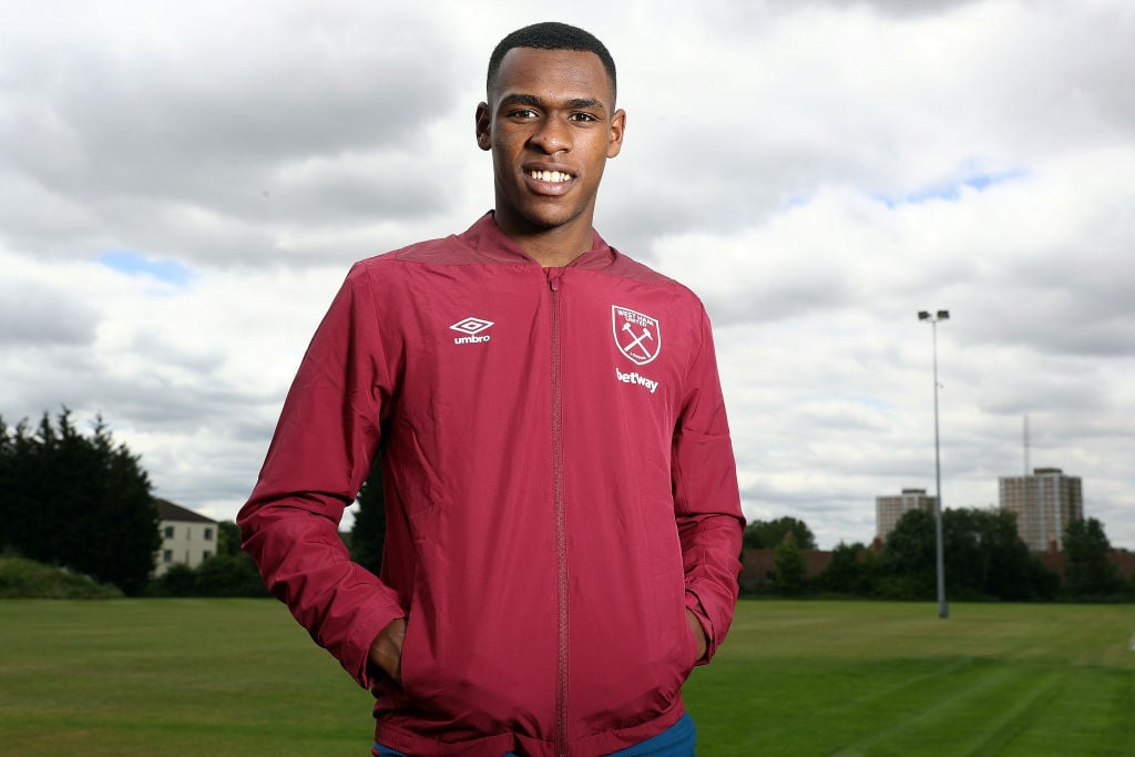 Does Issa Diop need to come in for Saturday's visit of Bournemouth?