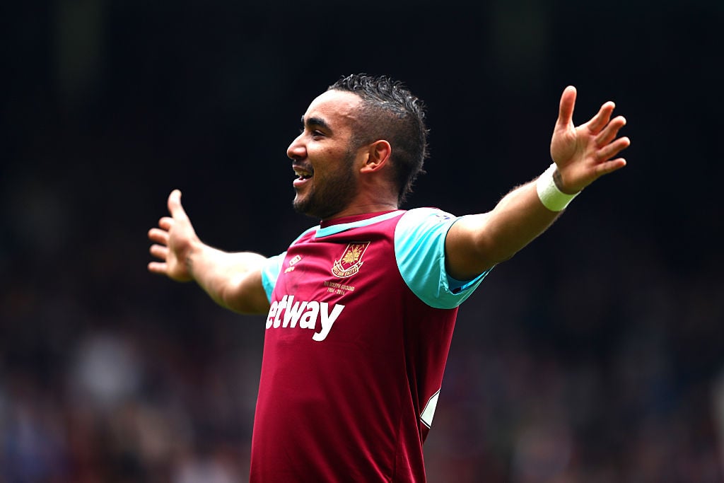 during the Barclays Premier League match between West Ham United and Crystal Palace at the Boleyn Ground on April 2, 2016 in London, England.