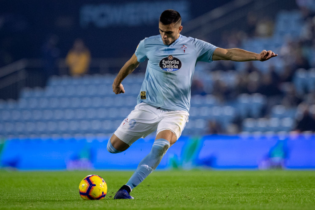 'Too much like Carroll', 'Clumsy' - Some West Ham fans unimpressed with Maxi Gomez