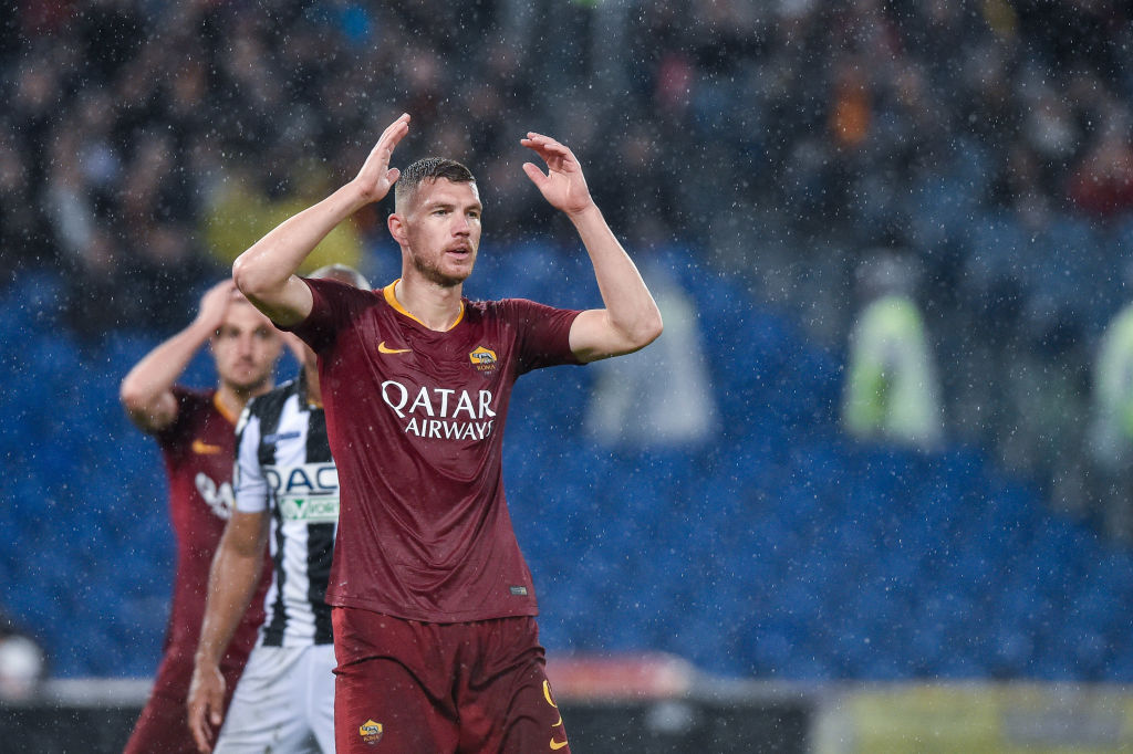West Ham could have a problem as report claims Everton want to sign Edin Dzeko