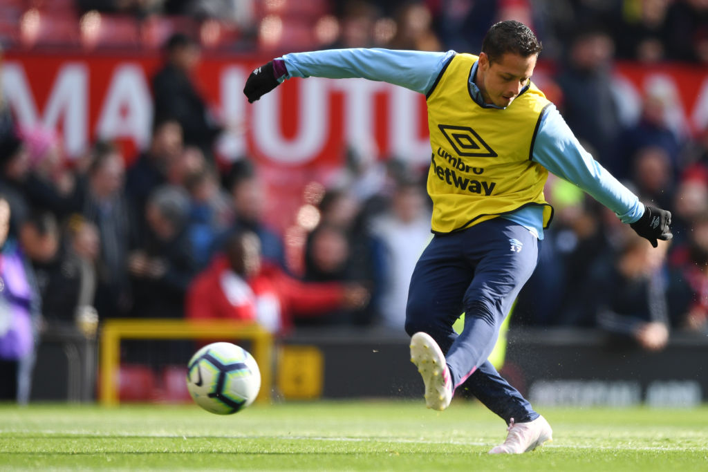 Report: West Ham striker Javier Hernandez linked with £8m Valencia move