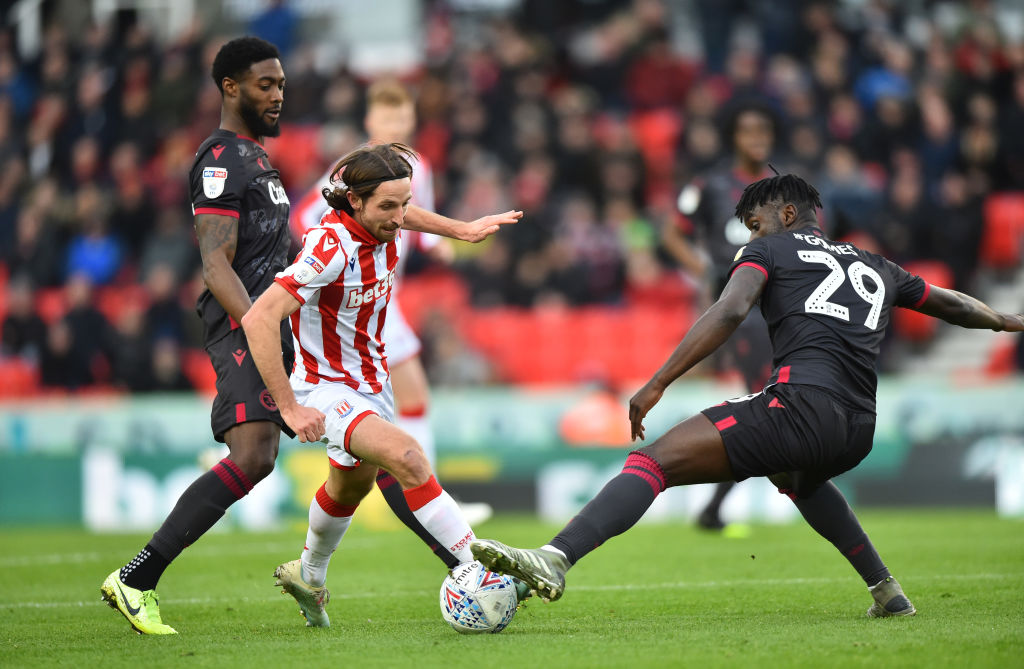 Report: West Ham, Newcastle, Burnley and Wolves keen as Stoke could sell Joe Allen
