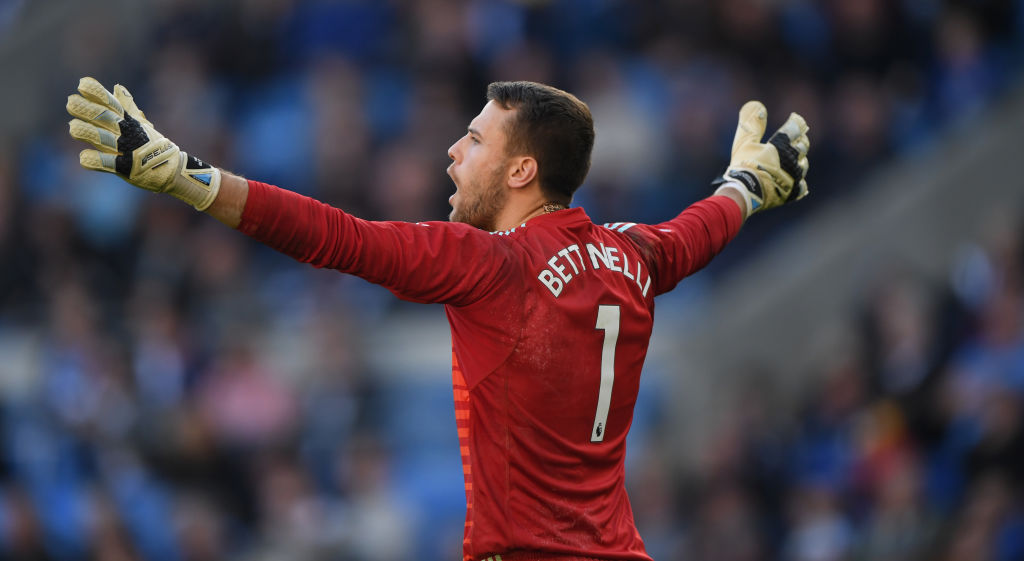 Report: West Ham switch attention to Fulham's Marcus Bettinelli after Randolph and Etheridge problems