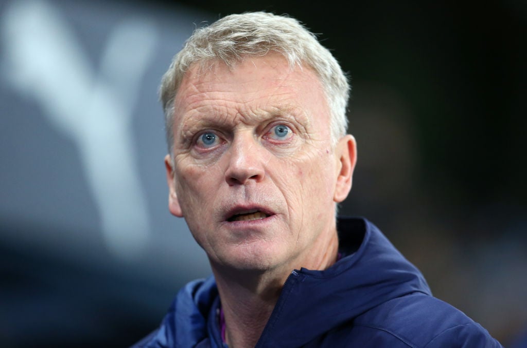 West Ham have nine days to sign reported striker target Olivier Giroud or face missing out but David Moyes has ace card
