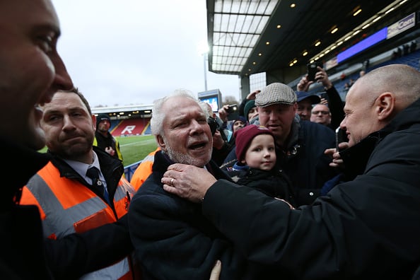 David Gold angers West Ham fans yet again with bizarre retweet over spending