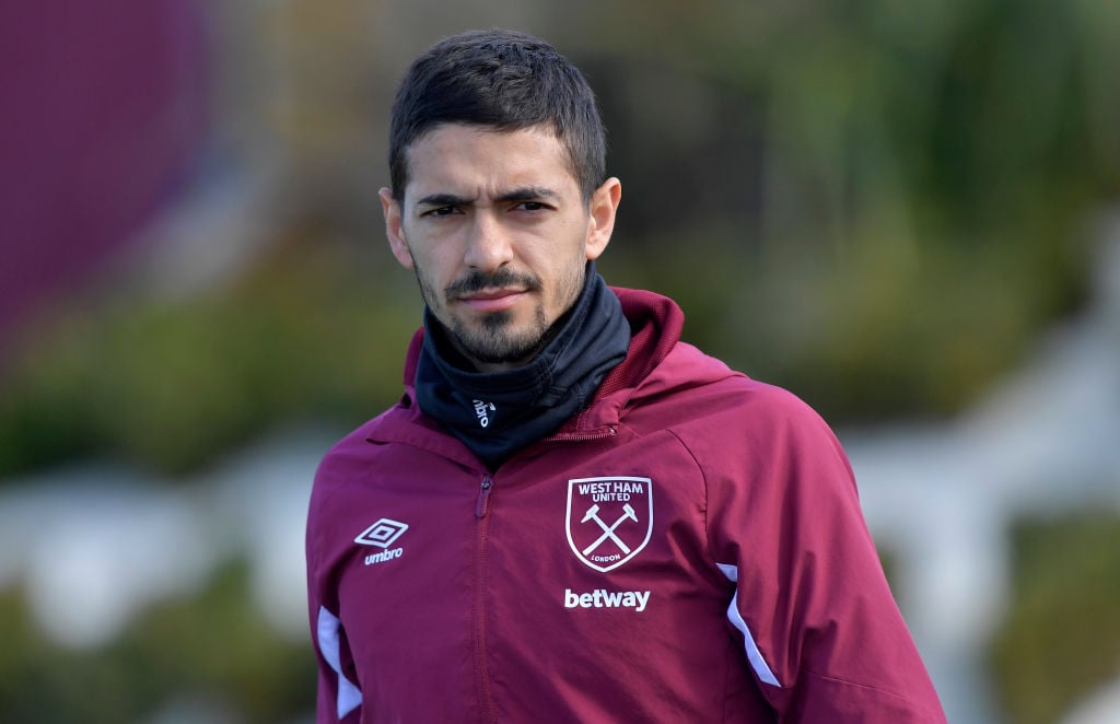Report: Fenerbahce make move to sign West Ham play-maker Manuel Lanzini
