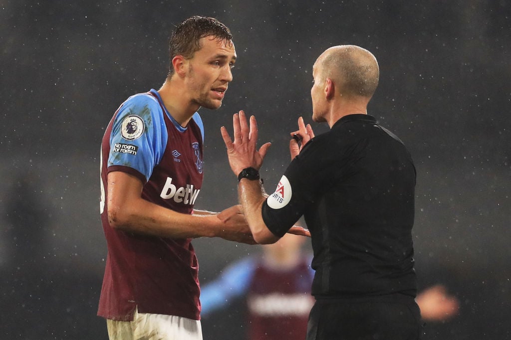 Former Premier League referee Mark Halsey responds when asked if Tomas Soucek red card will get overturned