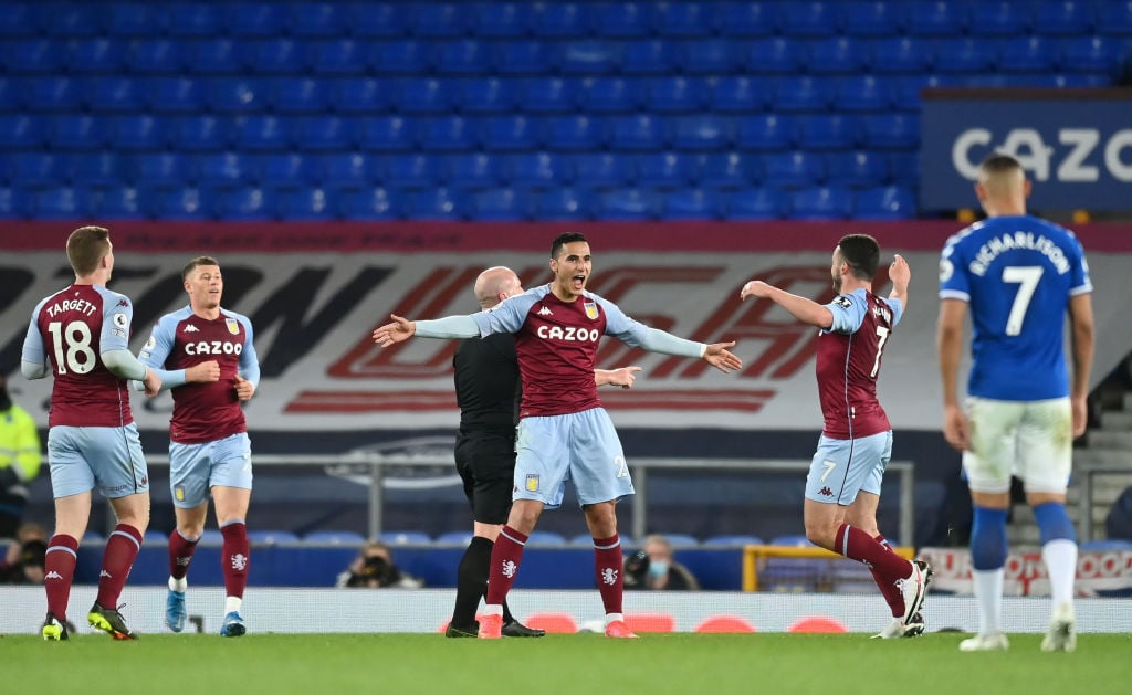 Everton v Aston Villa - Premier League