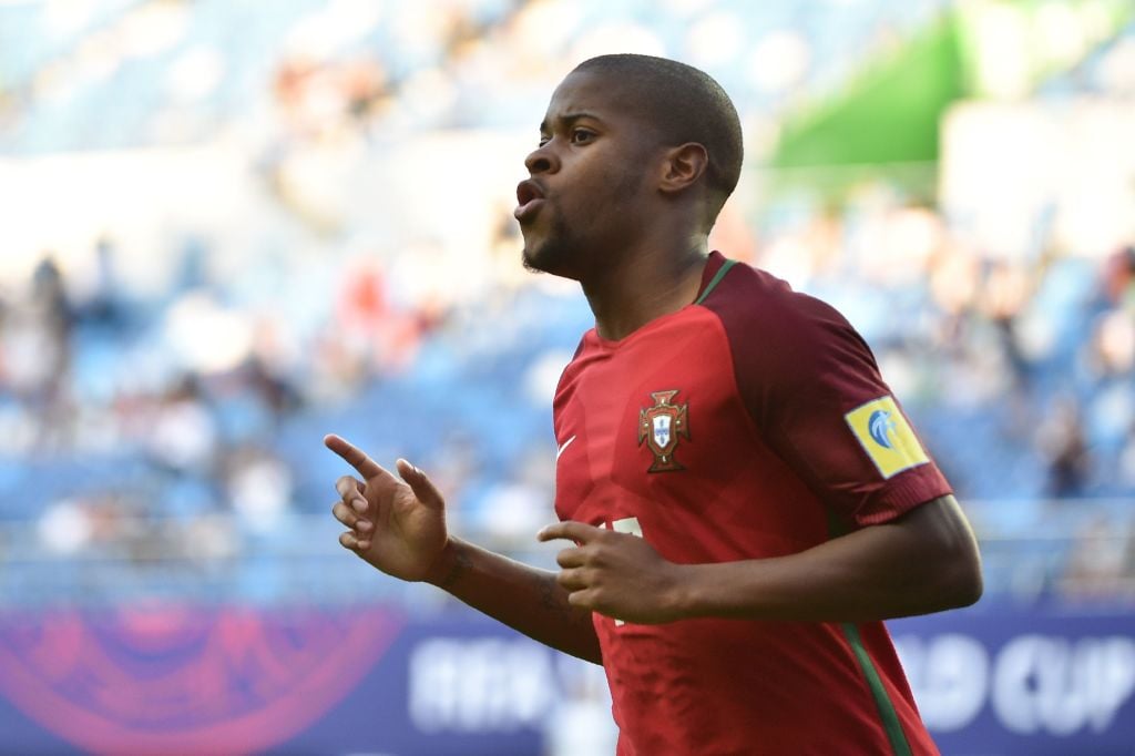 Xande Silva is likely to leave West Ham according to Ex
