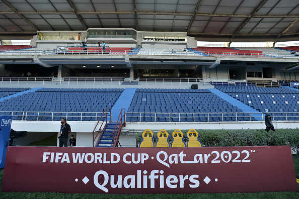 West Ham star Arthur Masuaku's new manager Hector Cuper demands DR Congo World Cup focus
