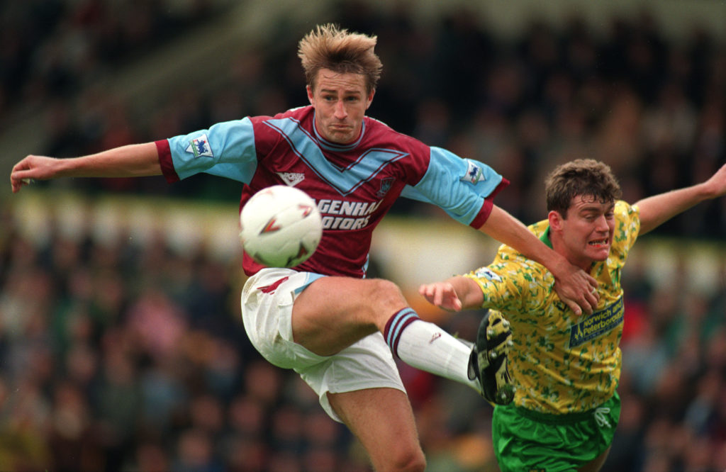 soccer - FA Carling Premiership - Norwich v West Ham