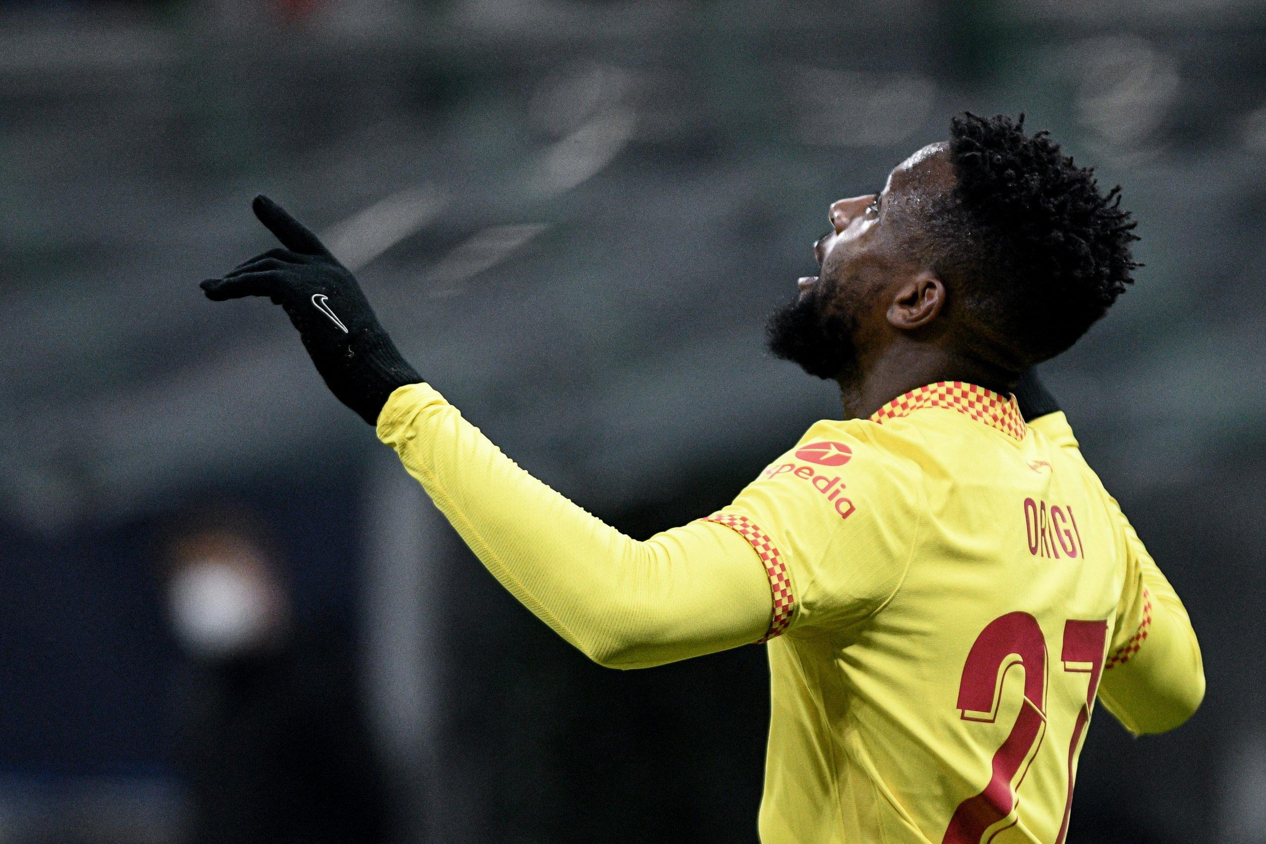West Ham fans beg David Moyes to sign Divock Origi after big Sky Sports News claim