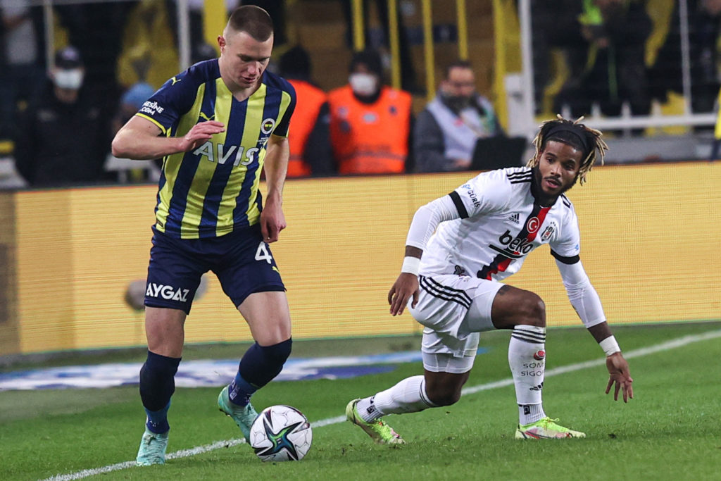 Turkish Super Lig: Fenerbahce vs Besiktas