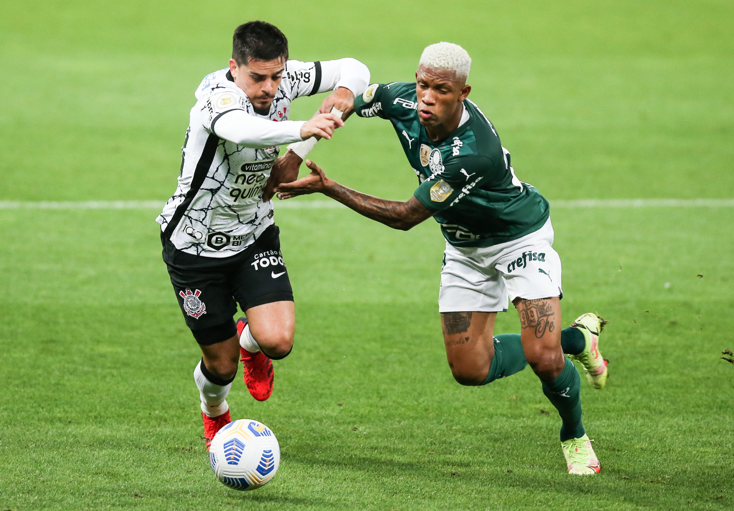 Corinthians v Palmeiras- Brasileirao 2021