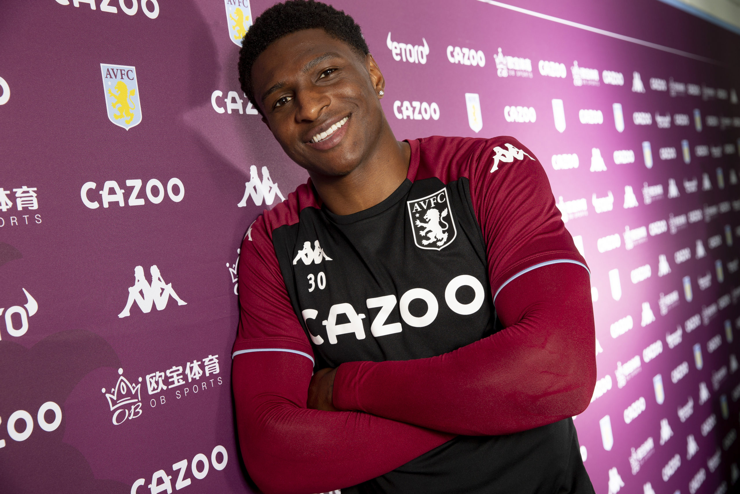 Kortney Hause Signs a Contract Extension at Aston Villa
