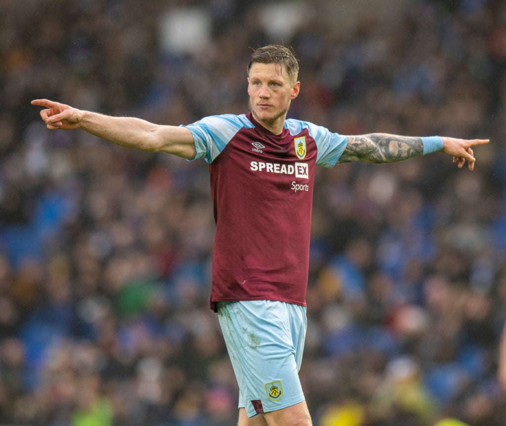 Brighton & Hove Albion v Burnley - Premier League