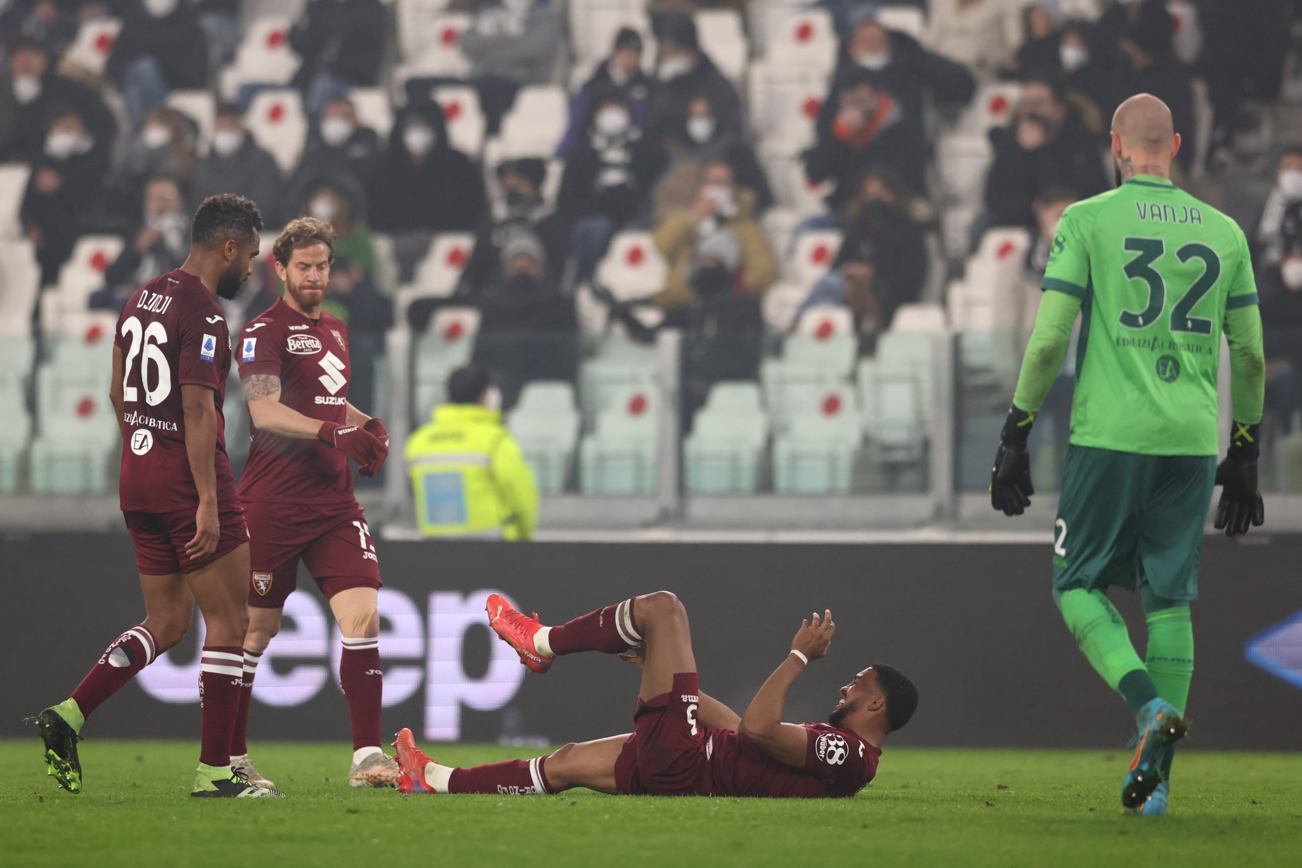 West Ham have surely missed the boat on 'incredible' £25m summer signing after Fabrizio Romano update