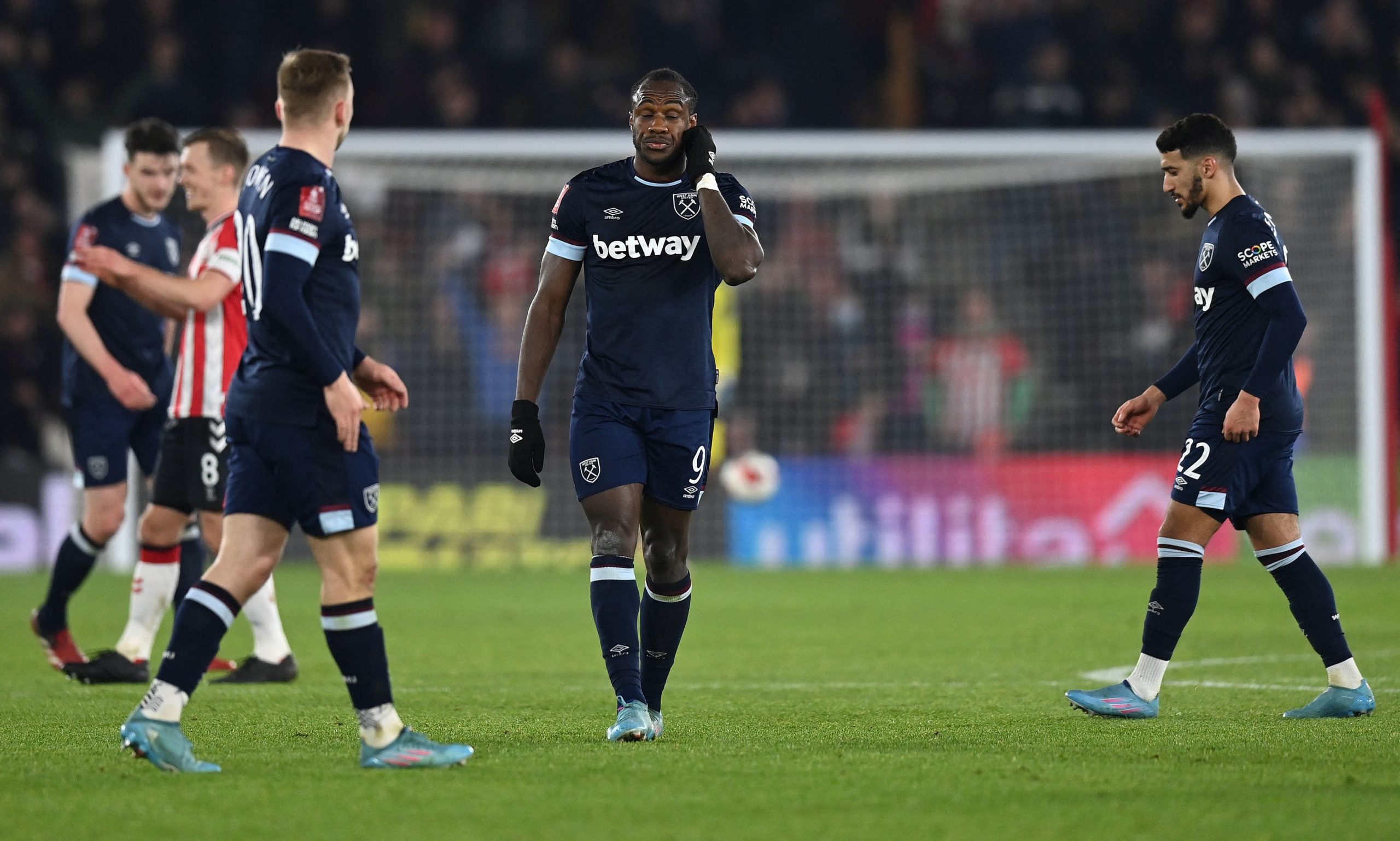 'Unreal': Michail Antonio hails 'unbelievable' West Ham fans after Southampton FA Cup defeat