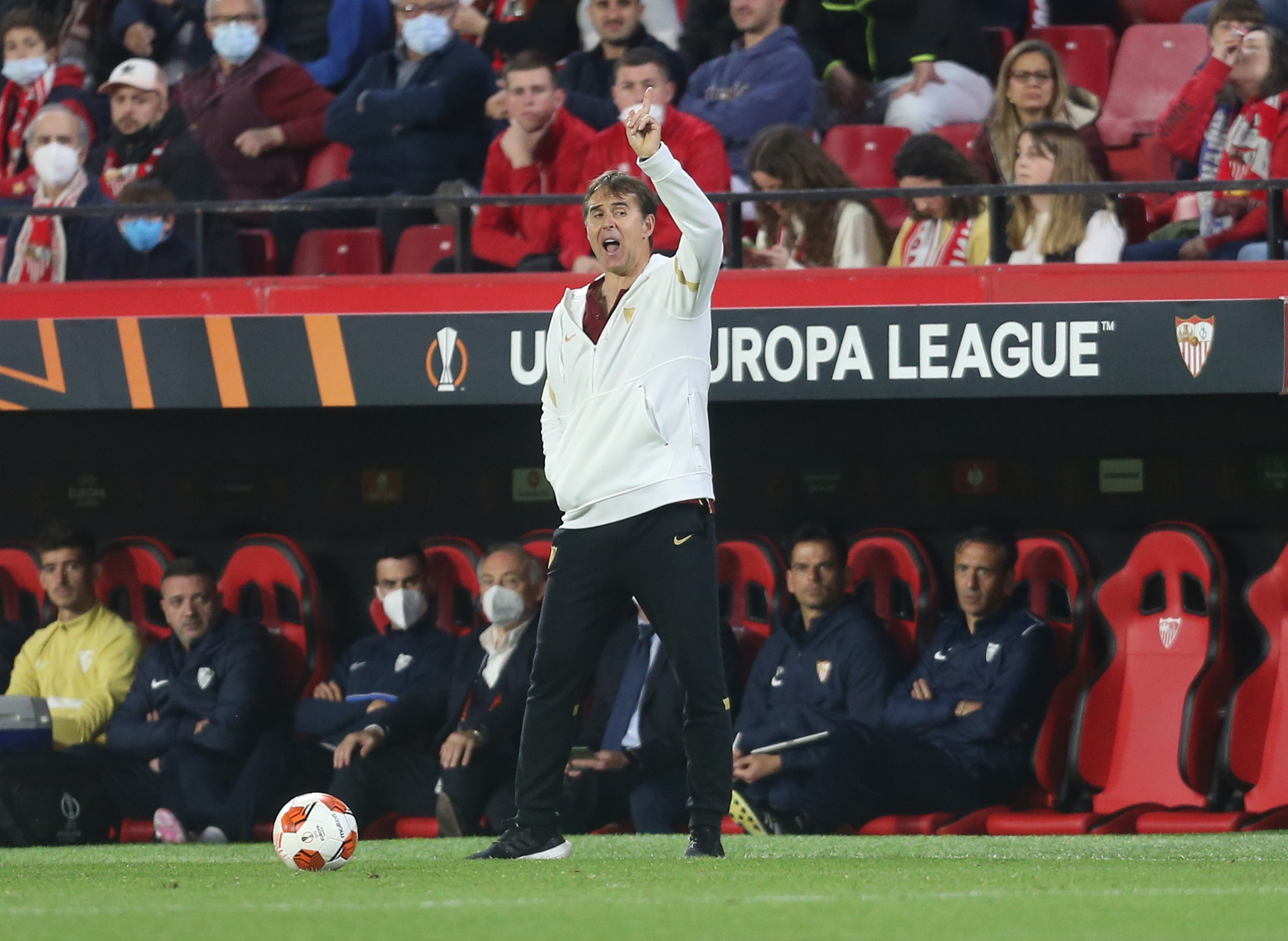 Julen Lopetegui names six West Ham players who Sevilla fear