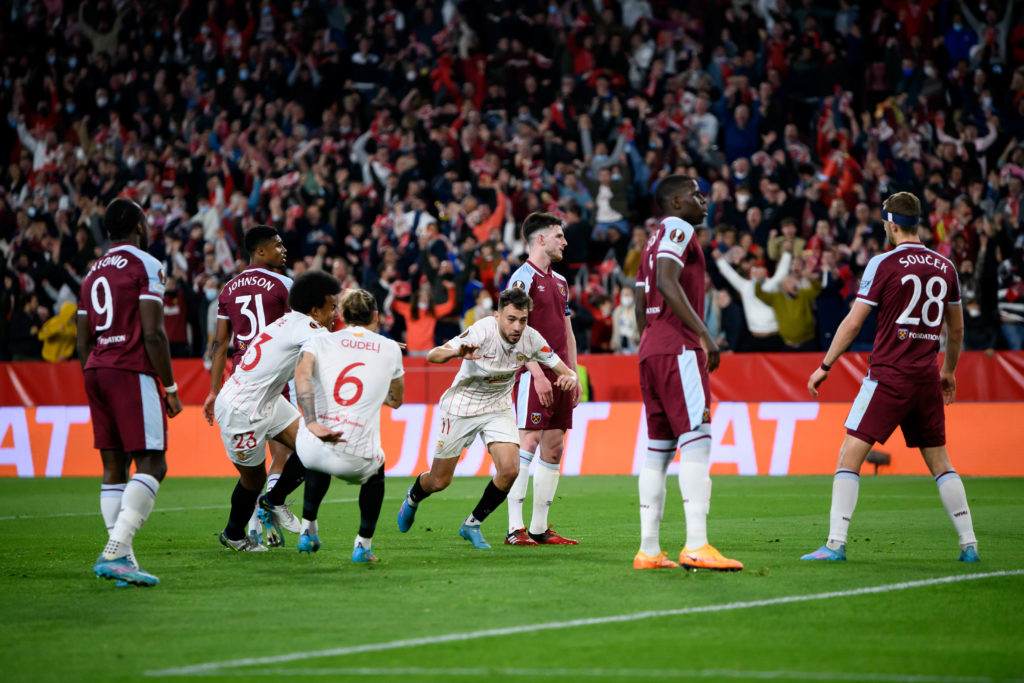Sevilla FC v West Ham United: Round of 16 Leg One - UEFA Europa League