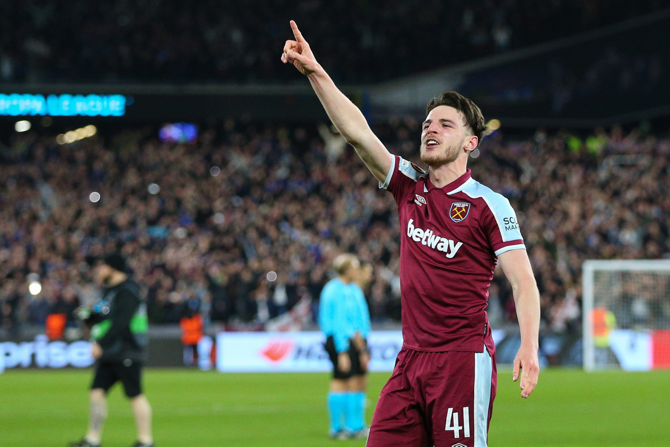 Declan Rice shares something brilliant that he and Manuel Lanzini told Tomas Soucek before West Ham beat Sevilla