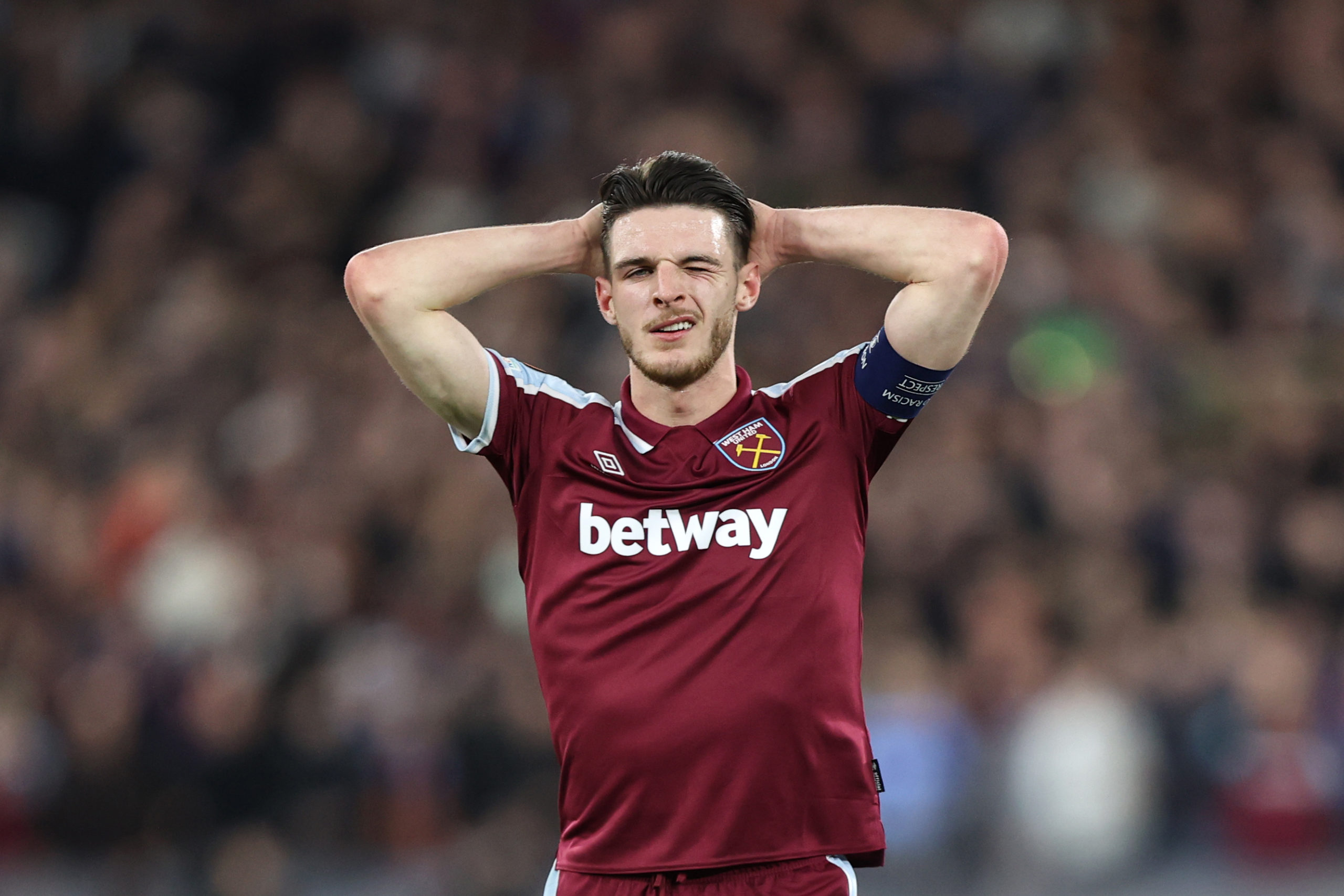 David Moyes delivers West Ham injury update for Spurs after Declan Rice spotted limping
