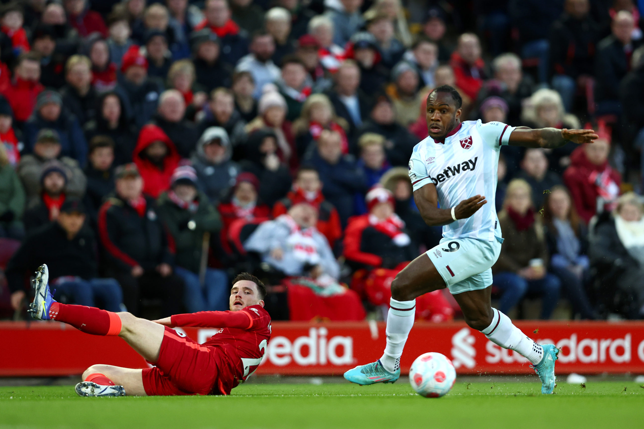This is why Michail Antonio was screaming uncontrollably at Lukasz Fabianski during defeat to Liverpool