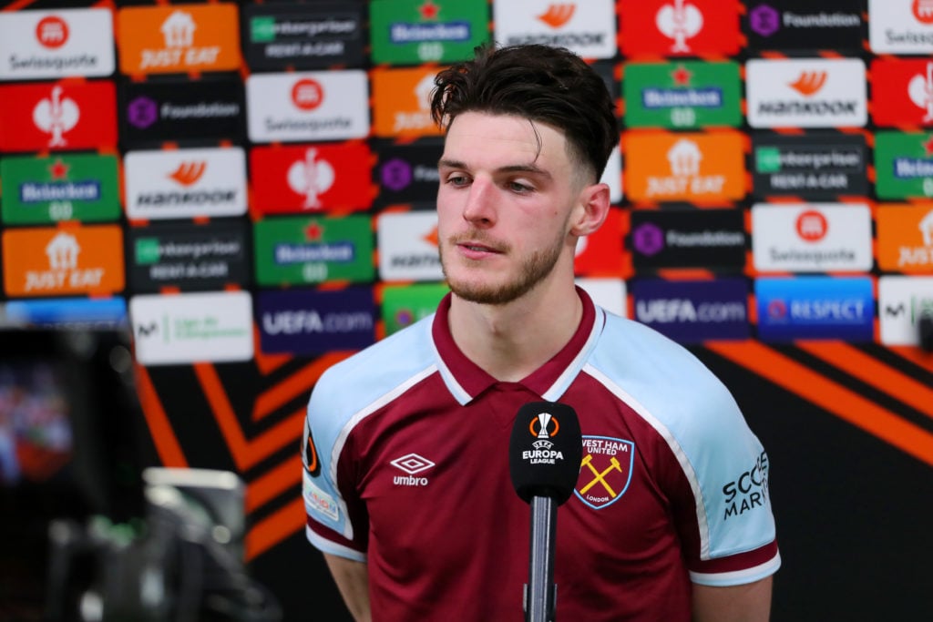 Sevilla FC v West Ham United: Round of 16 Leg One - UEFA Europa League