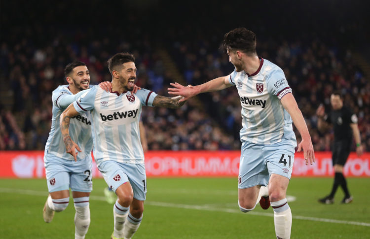 Manuel Lanzini wanted to leave West Ham last summer, club chief claims