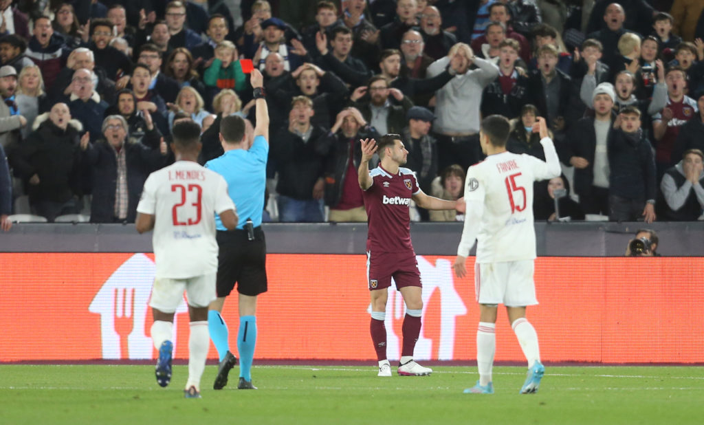 West Ham United v Olympique Lyon: Quarter Final Leg One - UEFA Europa League