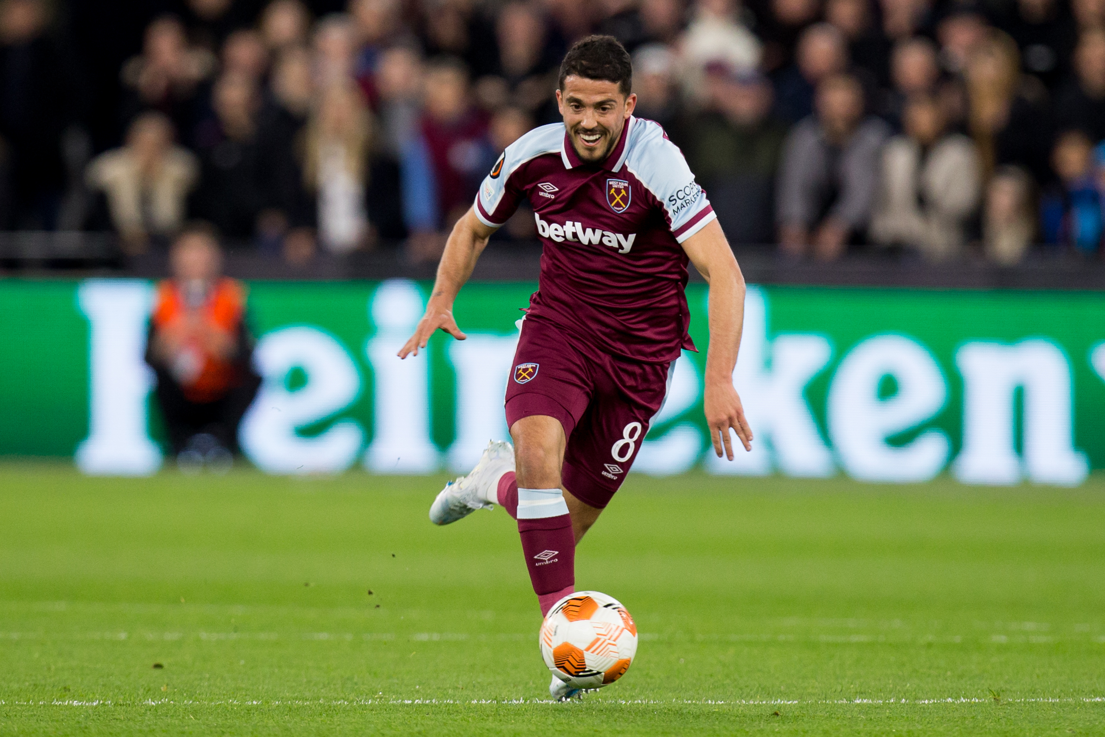 Pablo Fornals must now be regularly used as a central midfielder by West Ham boss David Moyes