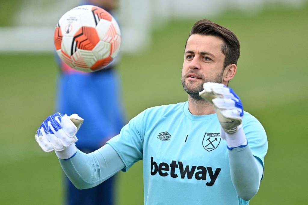 FBL-EUR-C3-WEST HAM-TRAINING