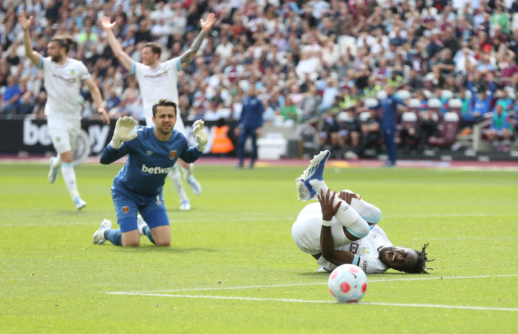 West Ham United v Burnley - Premier League