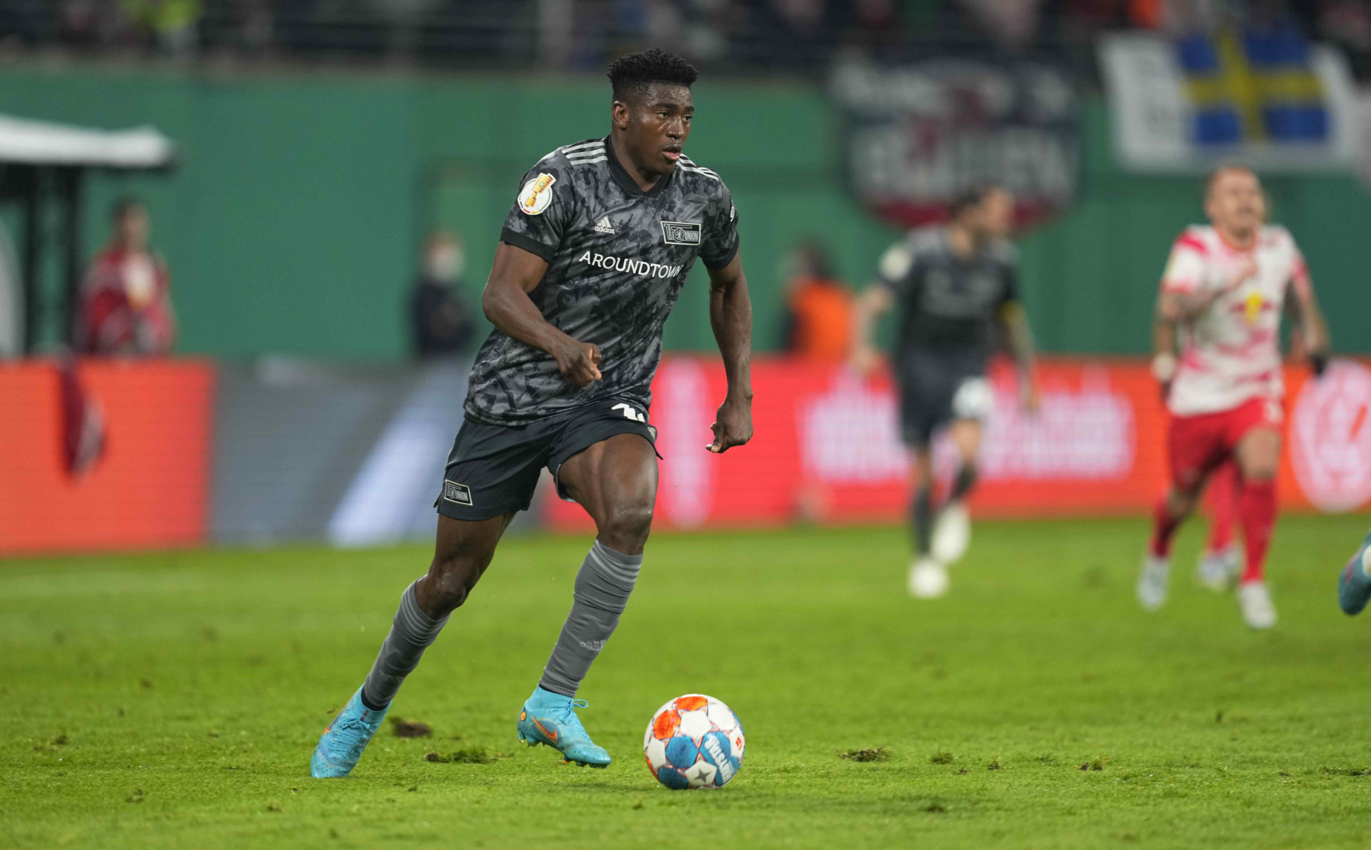 West Ham reportedly must pay £16.7 million if we want to sign Taiwo Awoniyi in the summer