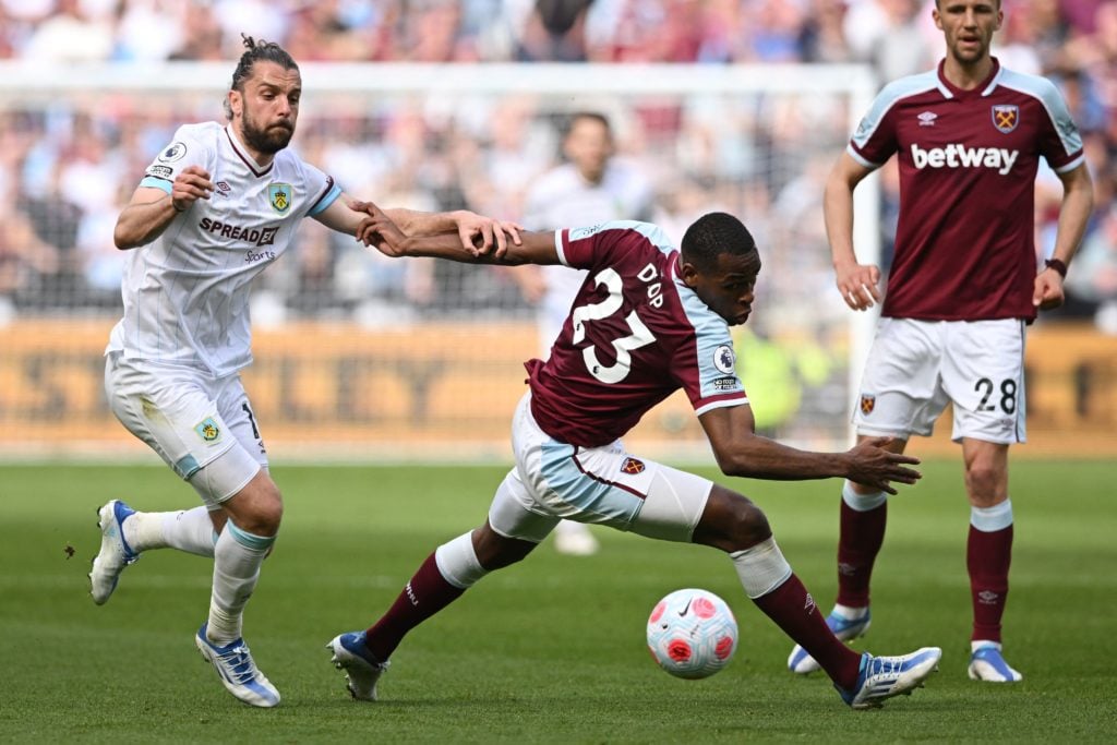 FBL-ENG-PR-WEST HAM-BURNLEY