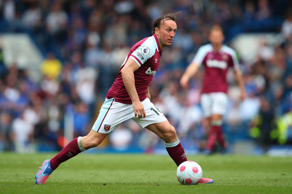 Emmanuel Longelo has opened up about Mark Noble ahead of his retirement 