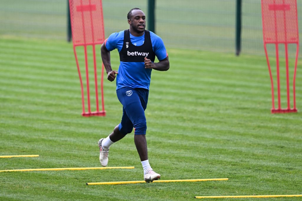 FBL-EUR-C3-WEST HAM-TRAINING