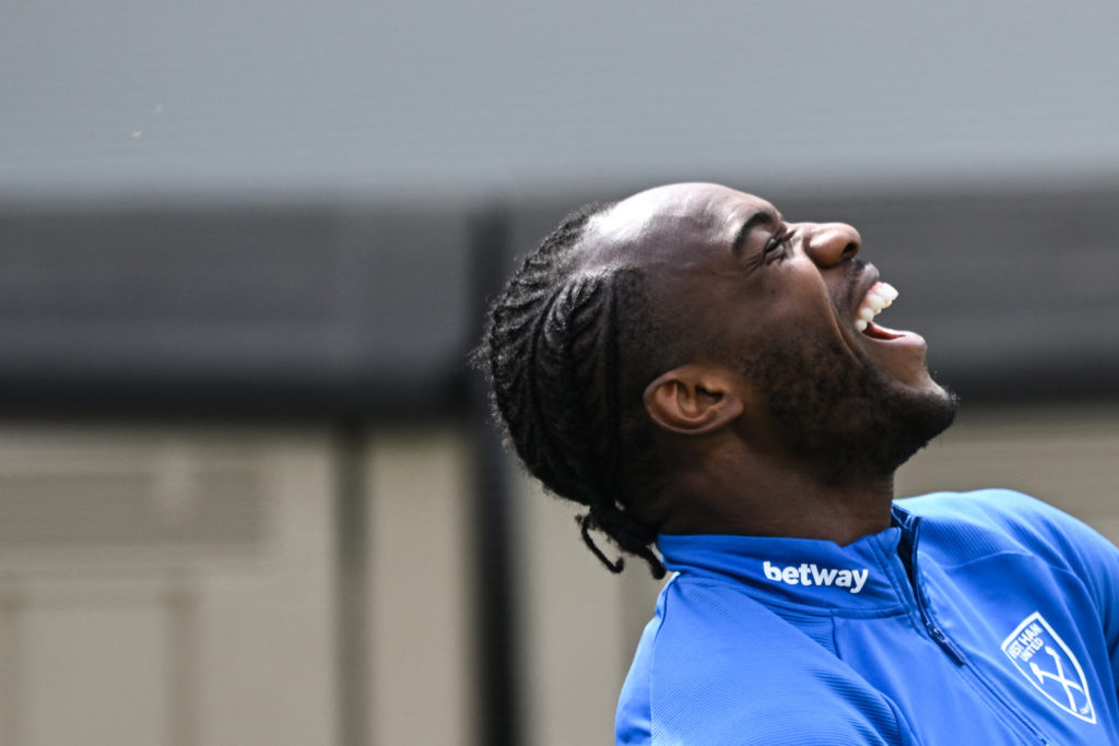 FBL-EUR-C3-WEST HAM-TRAINING