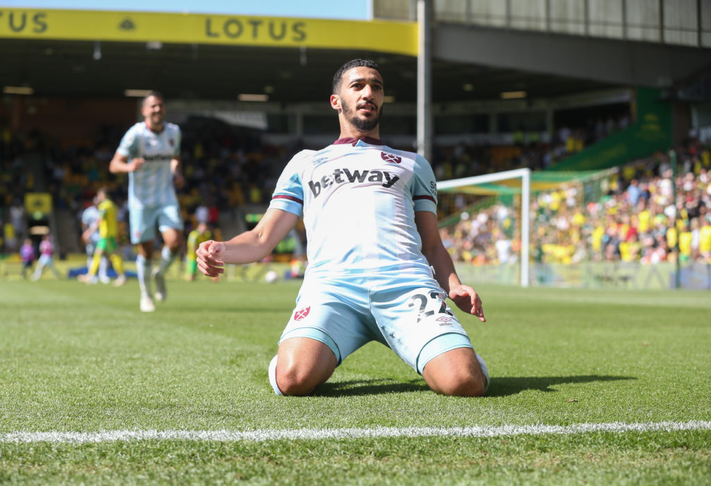 Norwich City v West Ham United - Premier League