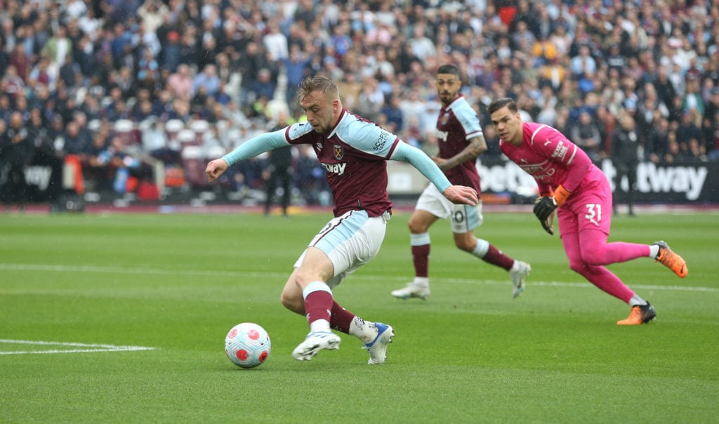 West Ham United v Manchester City - Premier League