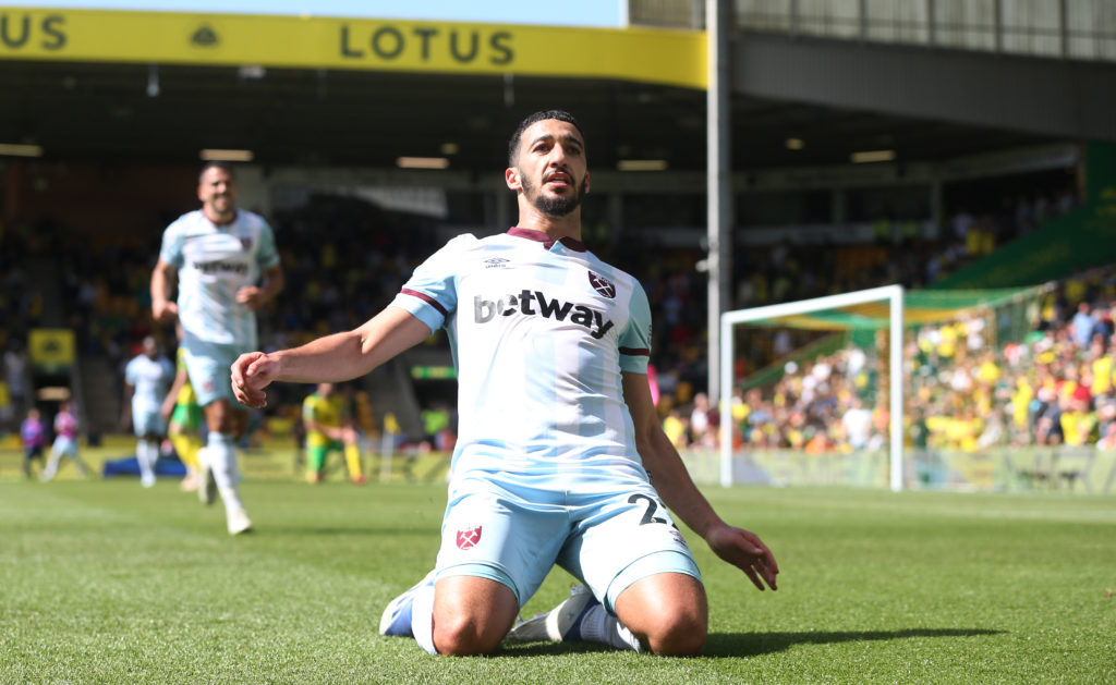 Norwich City v West Ham United - Premier League