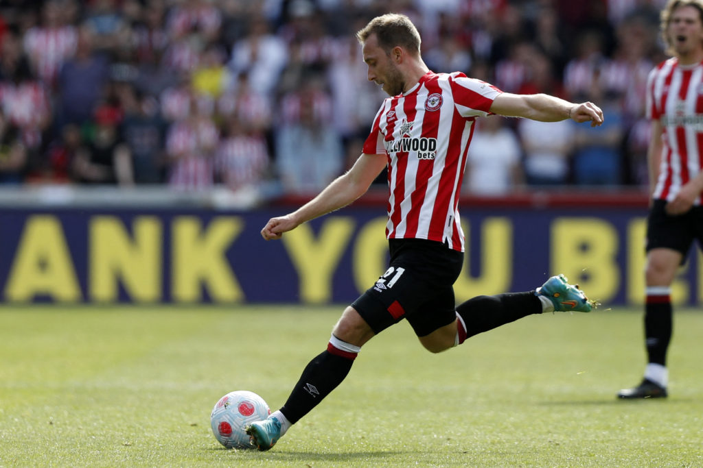 FBL-ENG-PR-BRENTFORD-LEEDS