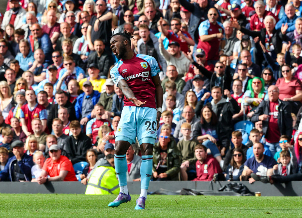 Burnley v Aston Villa - Premier League