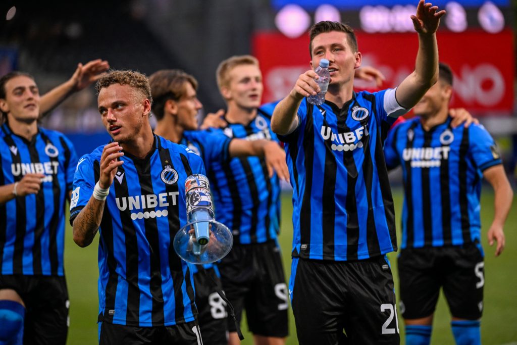 SOCCER JPL D4 OUD-HEVERLEE LEUVEN VS CLUB BRUGGE