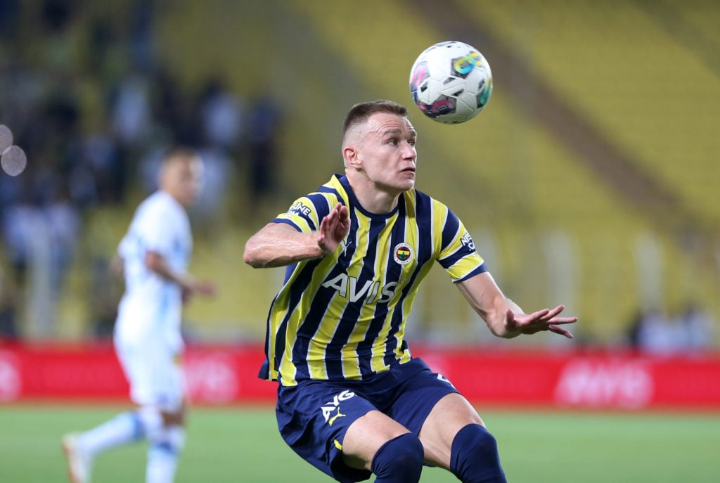 Fenerbahce v Dynamo Kyiv - UEFA Champions League