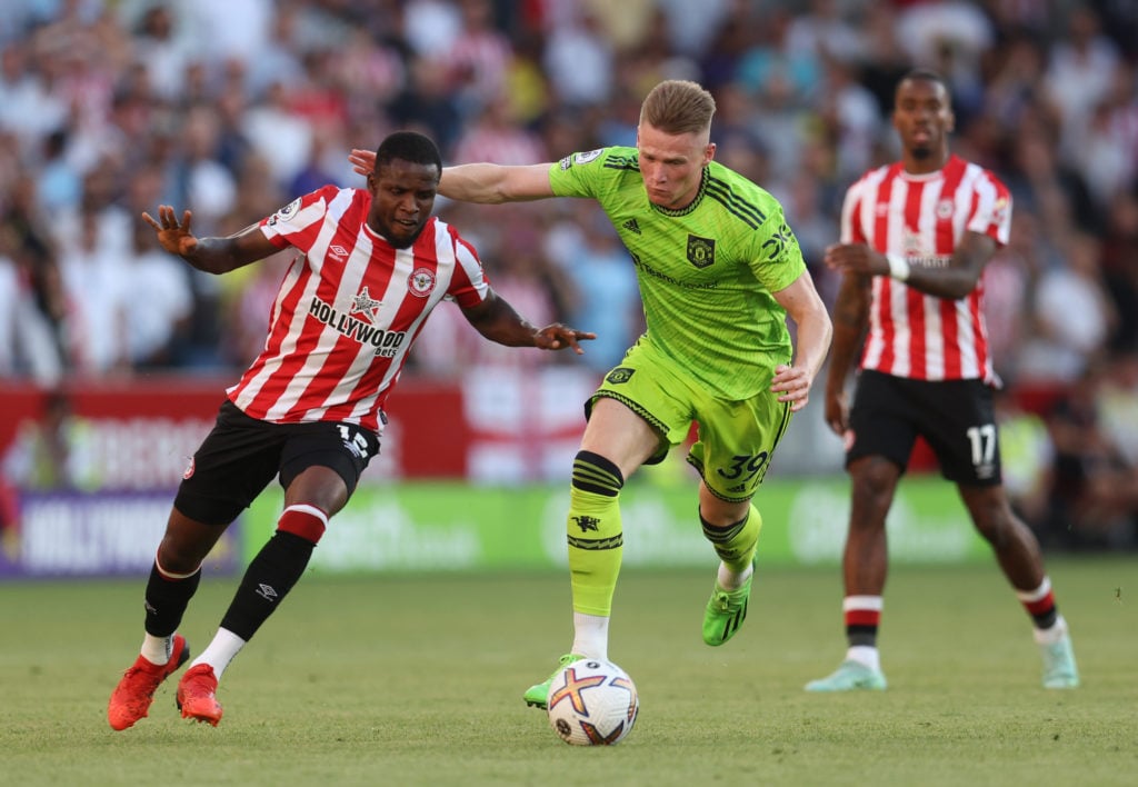 Brentford FC v Manchester United - Premier League