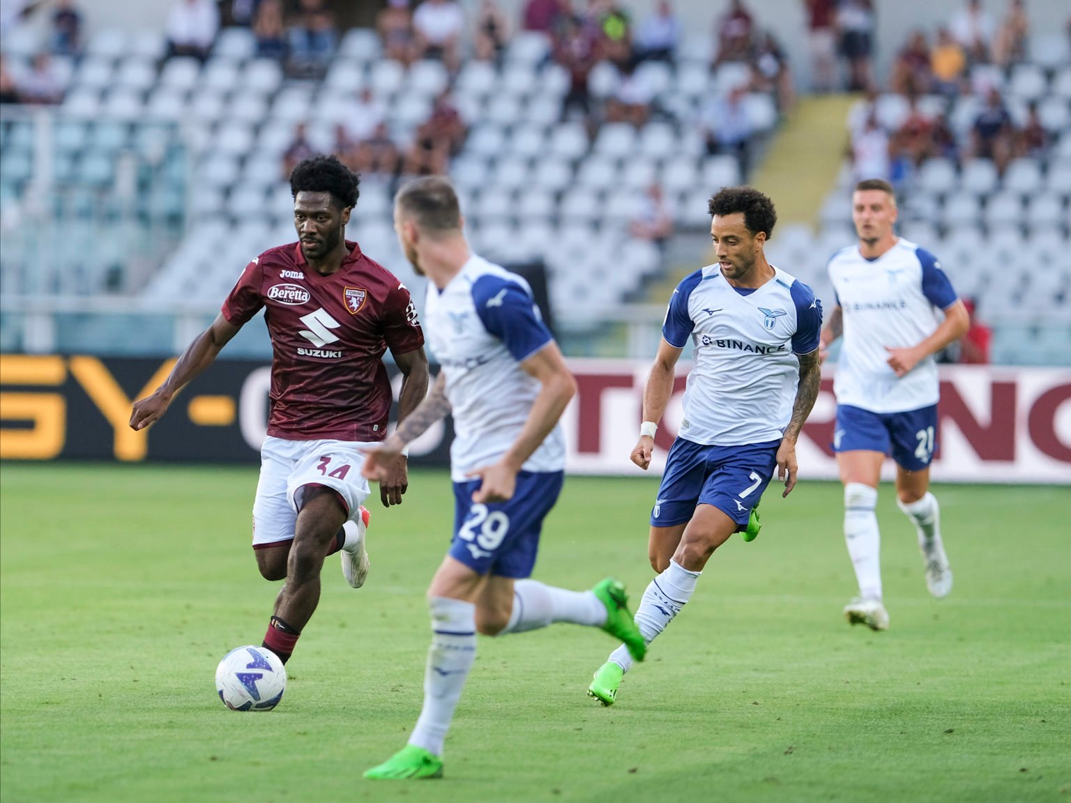 Late 8 5m West Ham Move For Ola Aina Off After He s Named In Starting XI