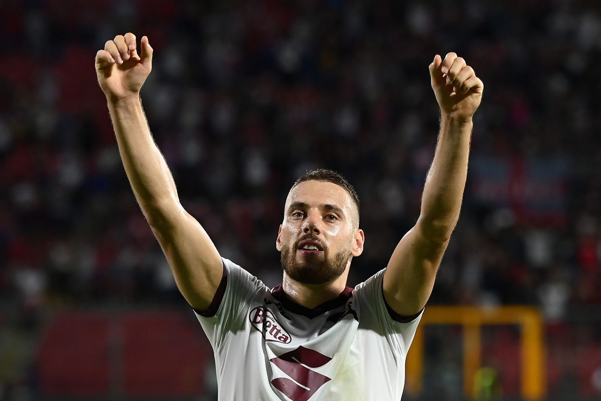 Nikola Vlasic takes aim at West Ham as star explains how Torino move gave  him his freedom back