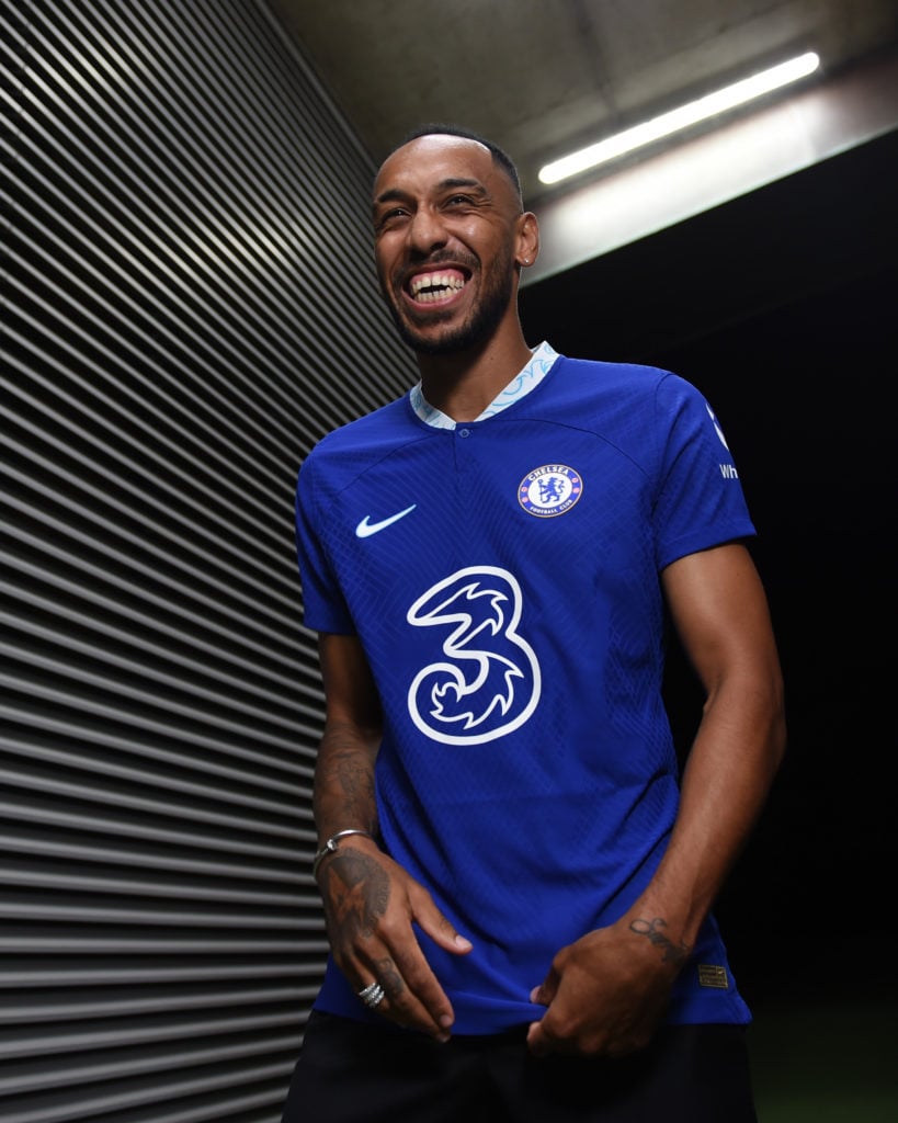Chelsea Unveil New Signing Pierre-Emerick Aubameyang