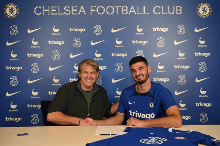 West Ham target Armando Broja signs six-year deal with Chelsea
